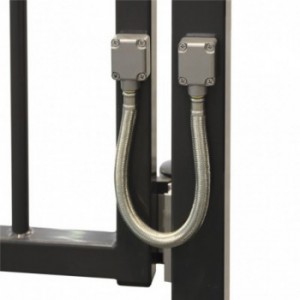 Gaine de passage renforcé pour fils électriques - acier inoxydable - longueur 450mm - Locinox
