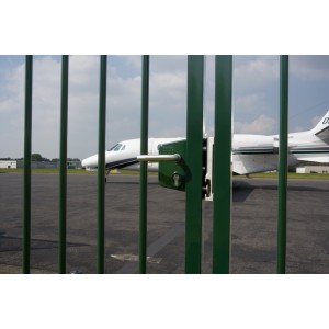 Serrure NOIRE   profil 80 90 100 entr.60mm