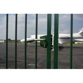 Gâche 'sécurité' en aluminium brut 40mm minimum | acier + aluminium